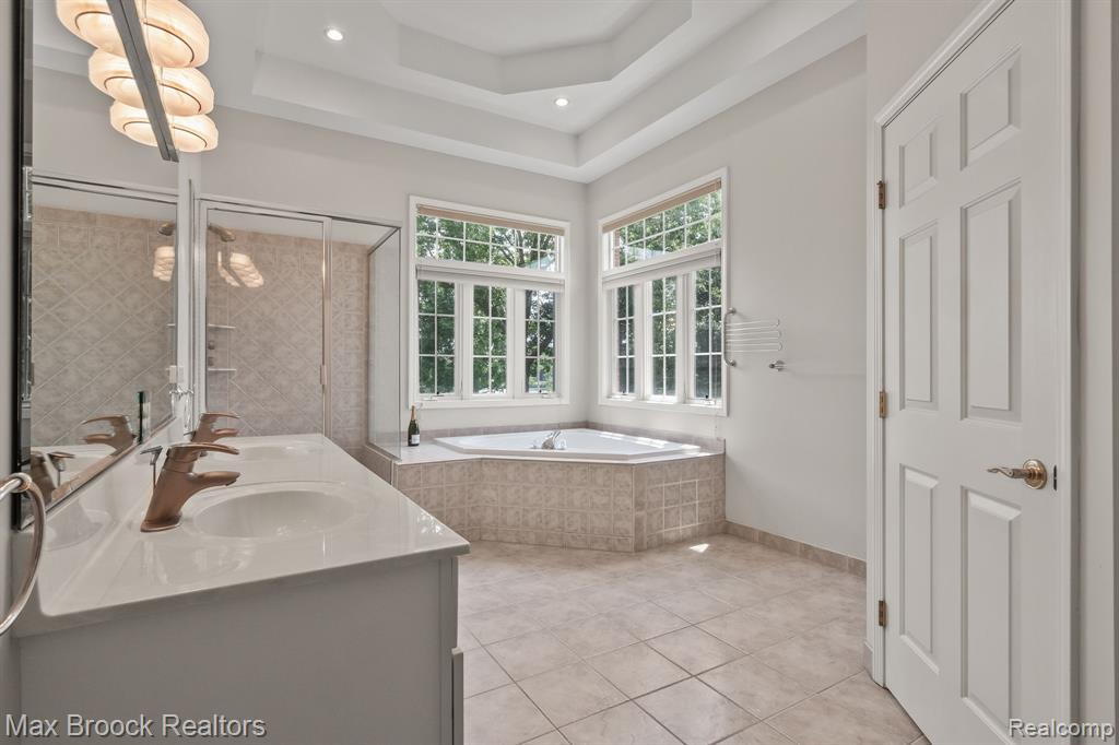519 Hawksmoore Drive, Clarkston, MI 48348 — Photo 22