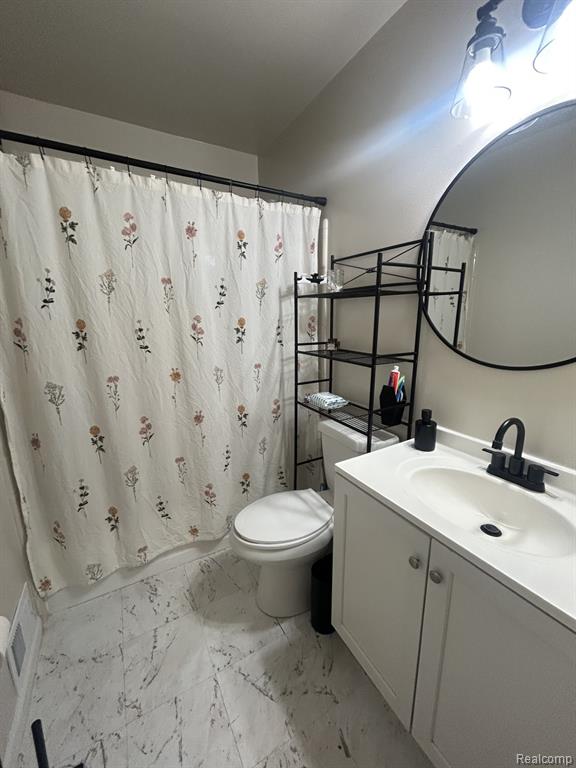 511 Alfred Court, Ortonville, MI 48462 — Photo 10