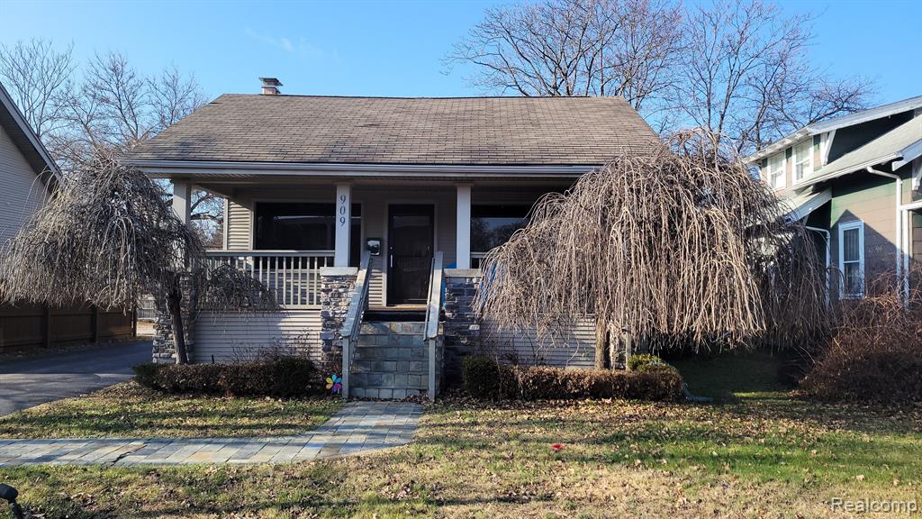 909 N MAIN Street, Royal Oak, MI 48067 — Photo 2