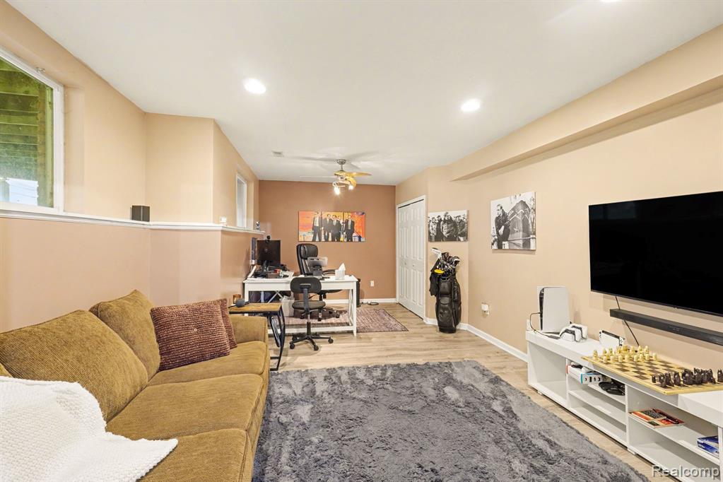 1865 Elkridge Circle, Highland, MI 48356 — Photo 24