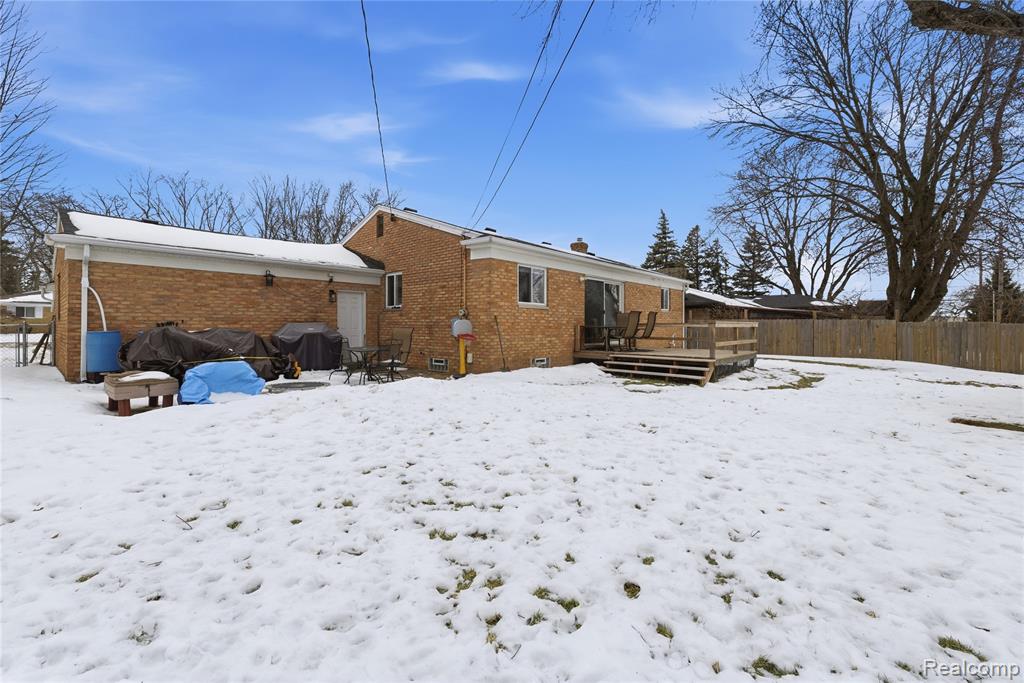 6115 Marscot Drive, Lansing, MI 48911 — Photo 9