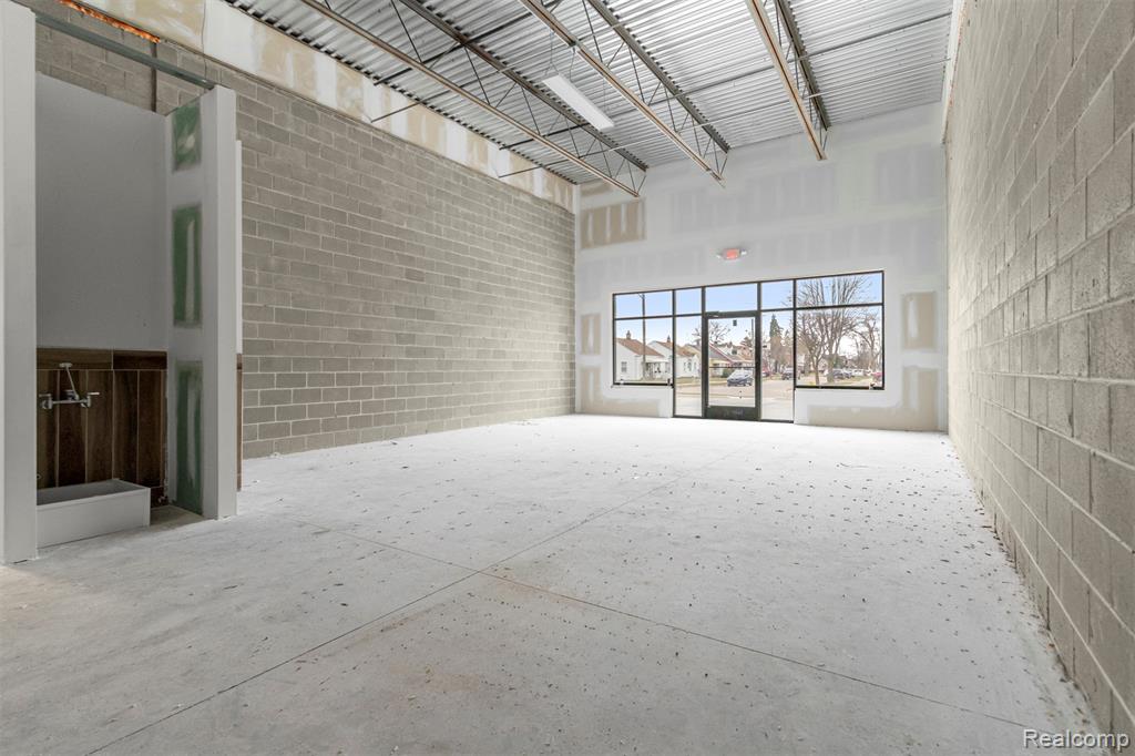7600 Greenfield Road, Dearborn, MI 48126 — Photo 33