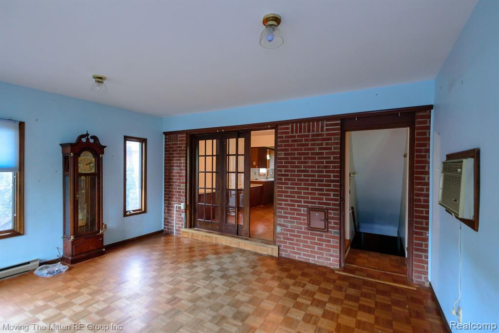 1200 GEORGINA Drive, Ypsilanti, MI 48198 — Photo 10