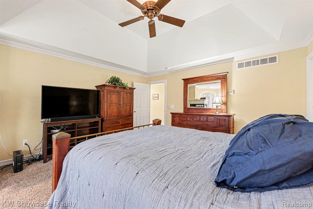 47955 Andover Drive, Novi, MI — Photo 22