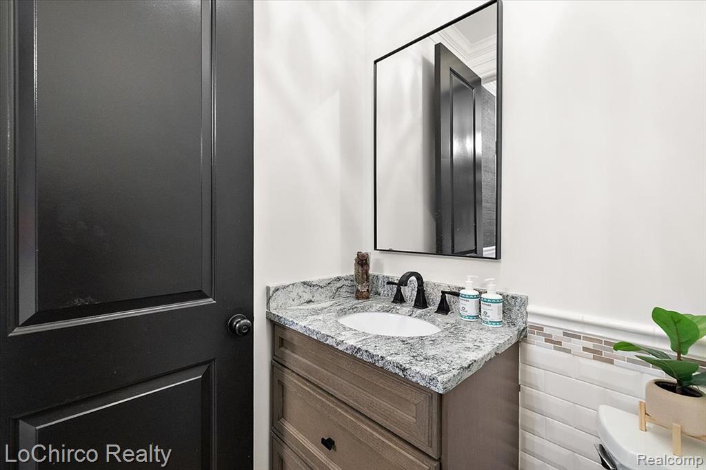 3625 N Century Oak Circle N, Oakland, MI — Photo 19