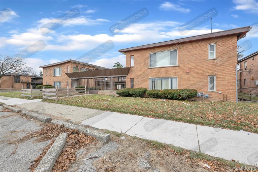 16721 Greenfield Rd - Photo 3
