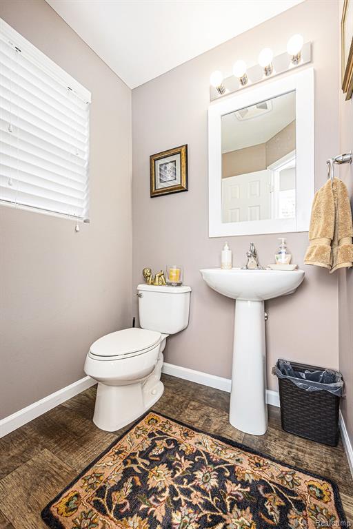 754 AUTUMN VALLEY Drive, Ortonville, MI 48462 — Photo 4
