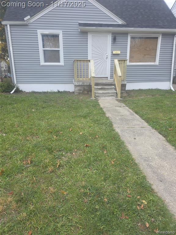 8100 Evergreen Avenue, Detroit, MI 48228 — front exterior