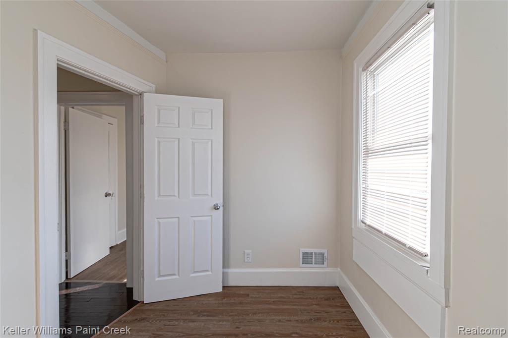 215 Winona Street, Highland Park, MI 48203 — Photo 28