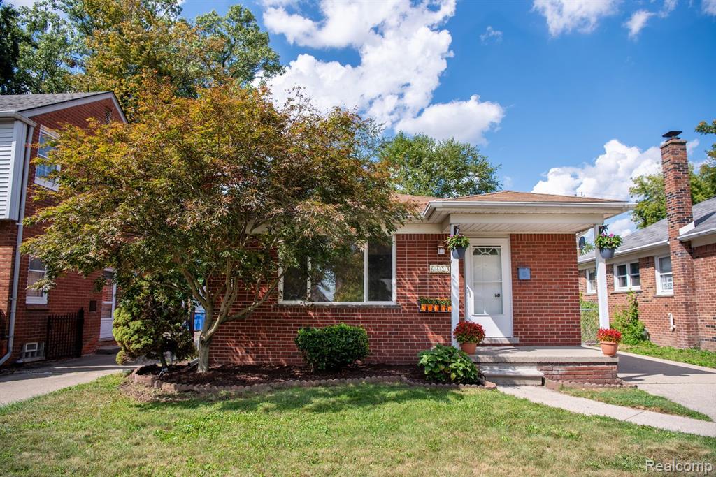 6873 Mayburn Street, Dearborn Heights, MI 48127 — Photo 2