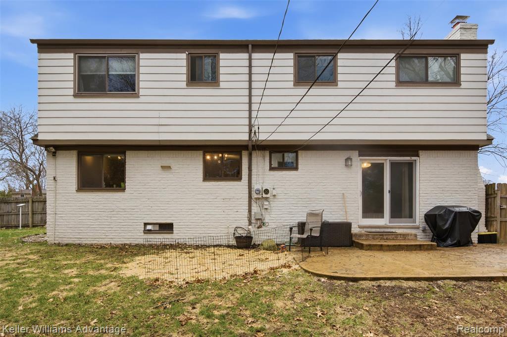 8610 Buffalo Drive, Commerce Twp, MI 48382 — Photo 49