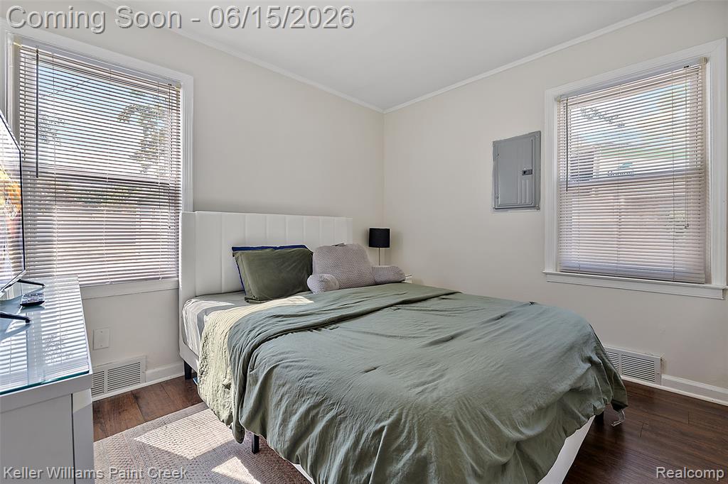 608 E Windemere Avenue, Royal Oak, MI 48073 — Photo 16