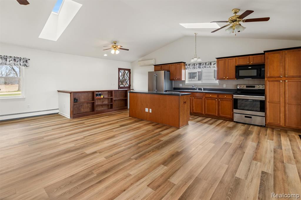 632 Dorbert Drive, Munith, MI 49259 — Photo 7