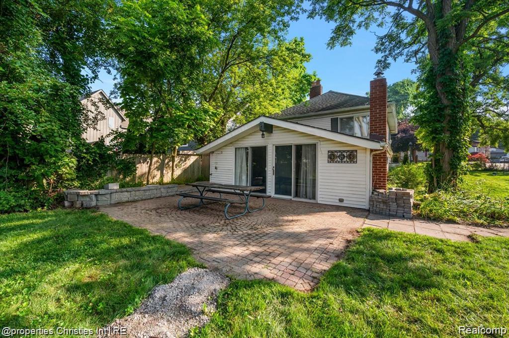 11346 E Shore Drive, Whitmore Lake, MI 48189 — Photo 49