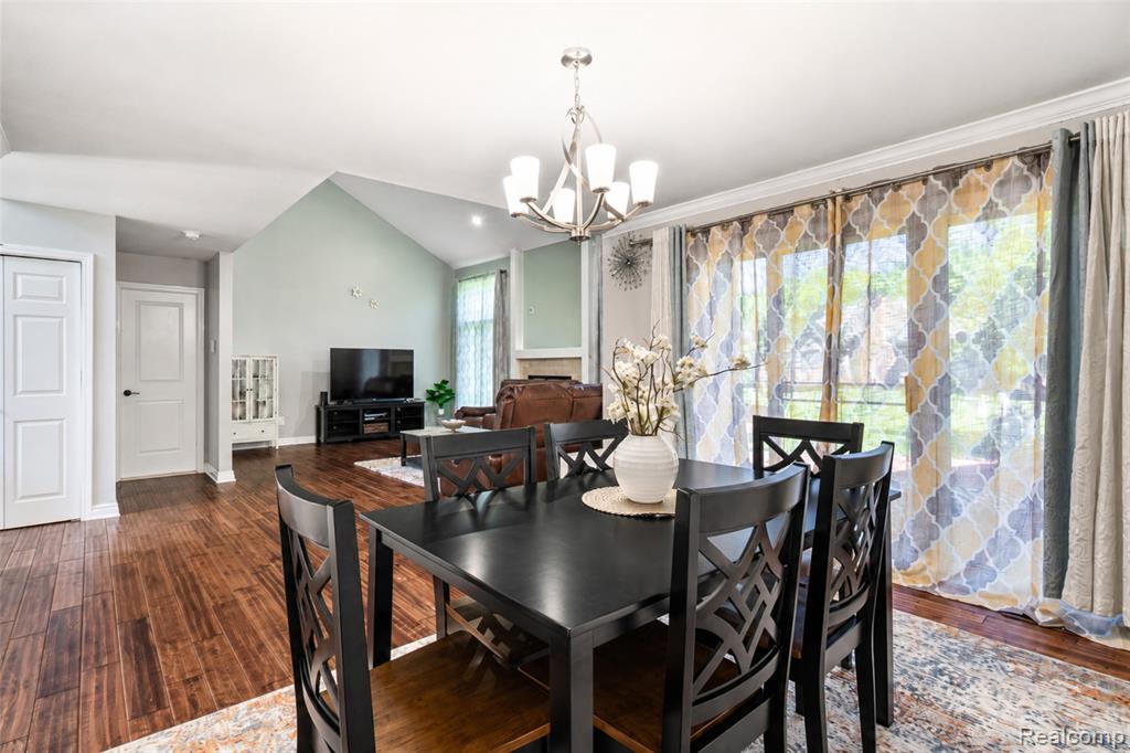 37520 Amber Drive, Farmington Hills, MI 48331 — Photo 15
