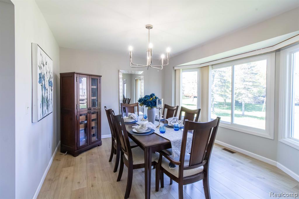 42852 SANDSTONE Drive, Novi, MI 48377 — Photo 8