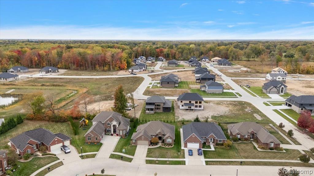 50352 Mistwood Drive, Macomb, MI 48042 — Photo 84