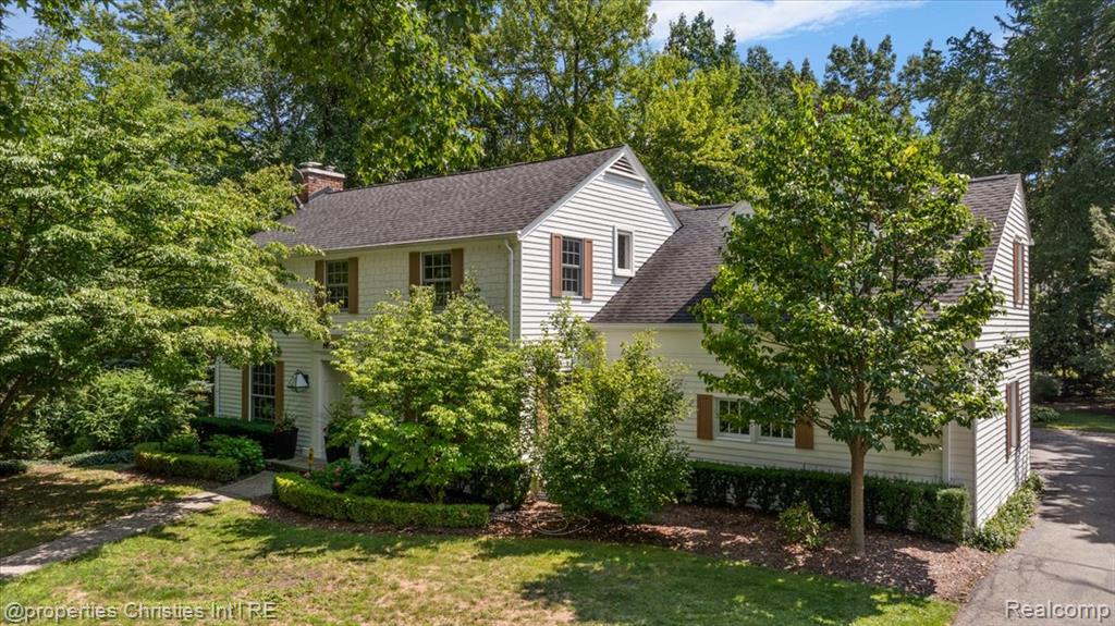 3535 Wooddale Court, Bloomfield, MI 48301 — Photo 4