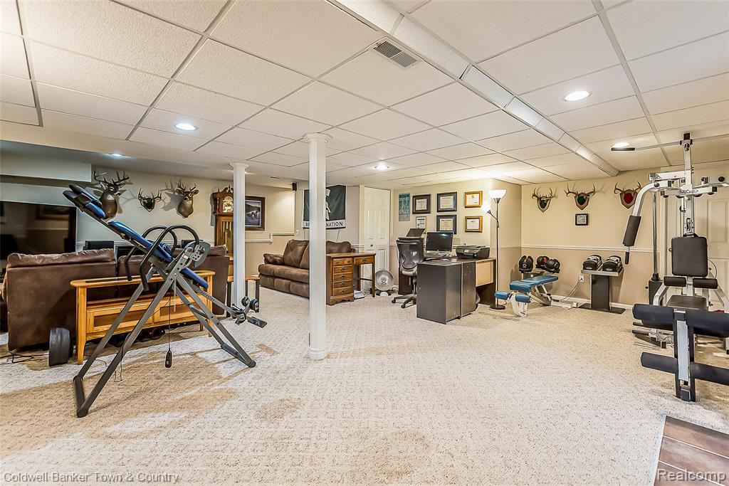 9305 Appleview Court, Brighton, MI 48116 — Photo 41