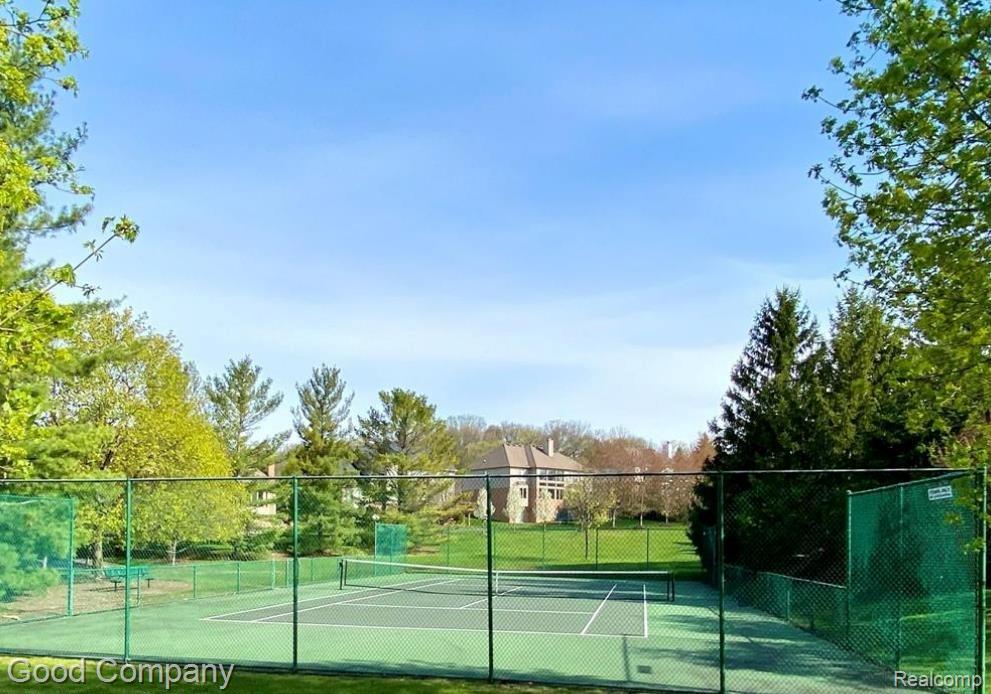 532 Springview Drive, Rochester, MI 48307 — Photo 57