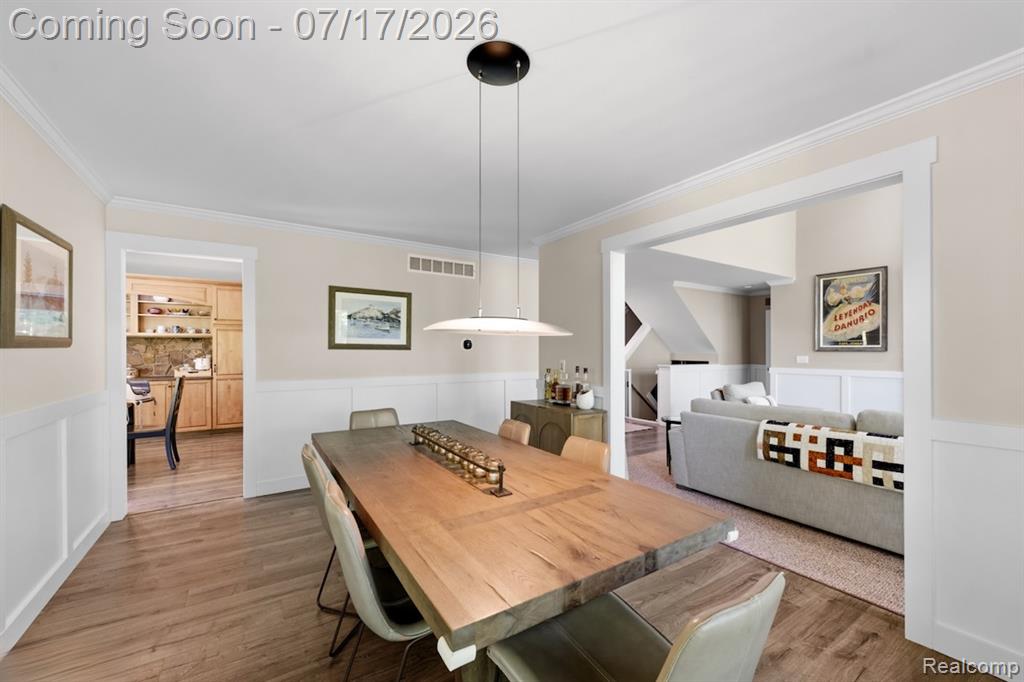 7375 Parkwood Drive, Fenton, MI 48430 — Photo 11