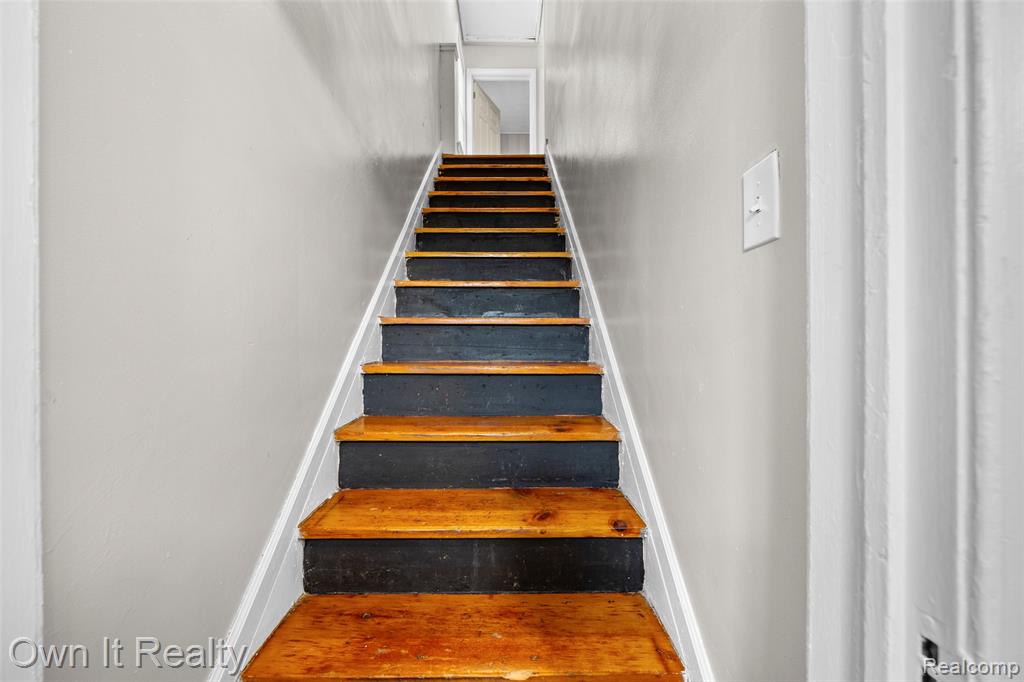 8585 Marlowe Street, Detroit, MI 48228 — Photo 17