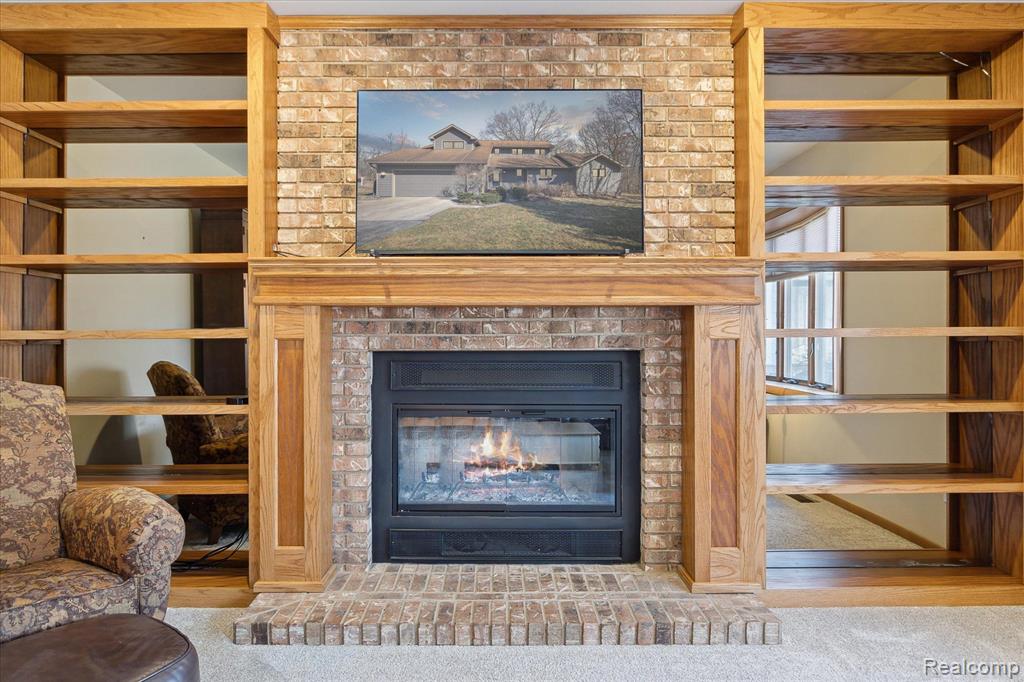 5836 DUTCH HILL Drive, Ann Arbor, MI 48105 — Photo 4