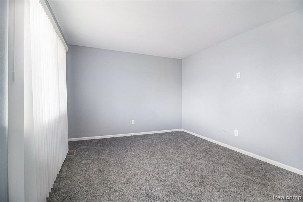 41810 PIERCE Street, Van Buren, MI 48111 — Photo 9