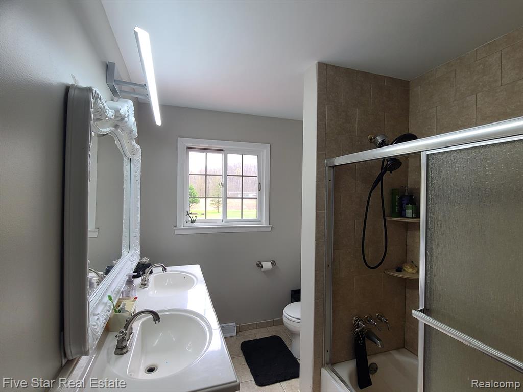 24800 DAYTON Road, Armada, MI — Photo 54