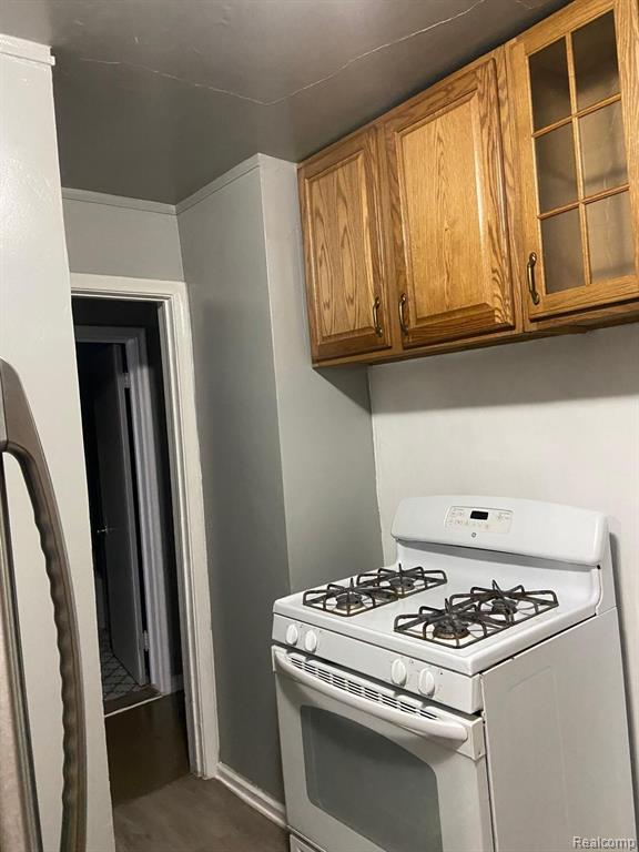 9040 FIELDING Street, Detroit, MI 48228 — Photo 2