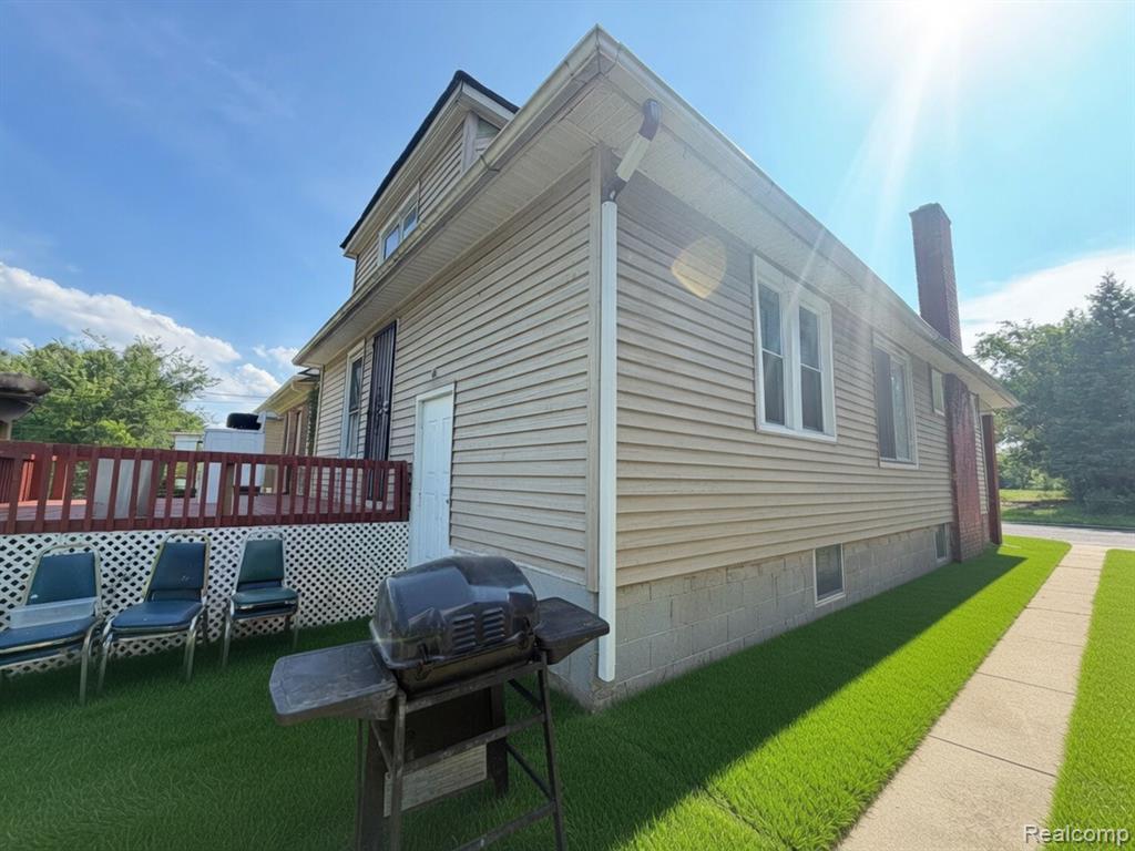 9940 Manor Street, Detroit, MI 48204 — Photo 2