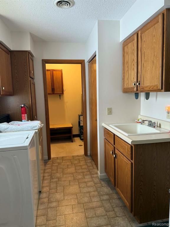 881 Amber Drive, Bad Axe, MI 48413 — Photo 13