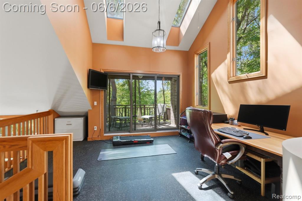 356 Avanti Lane, Highland, MI — Photo 17