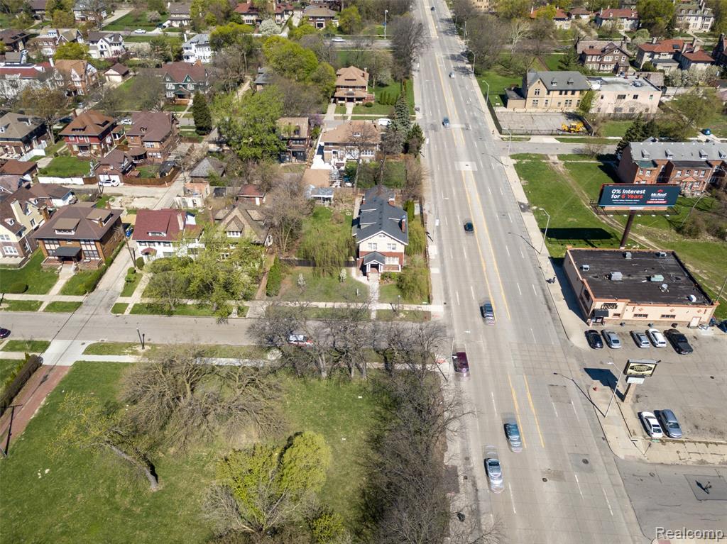 22 Edison Street, Detroit, MI 48202 — Photo 58
