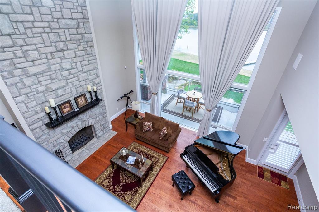 302 Tanview Drive, Oxford, MI, 48371