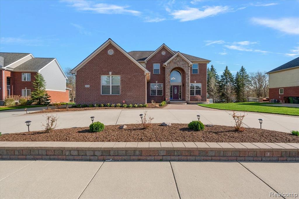 4366 S Lake Lane, Shelby Twp, MI 48316 — Photo 6