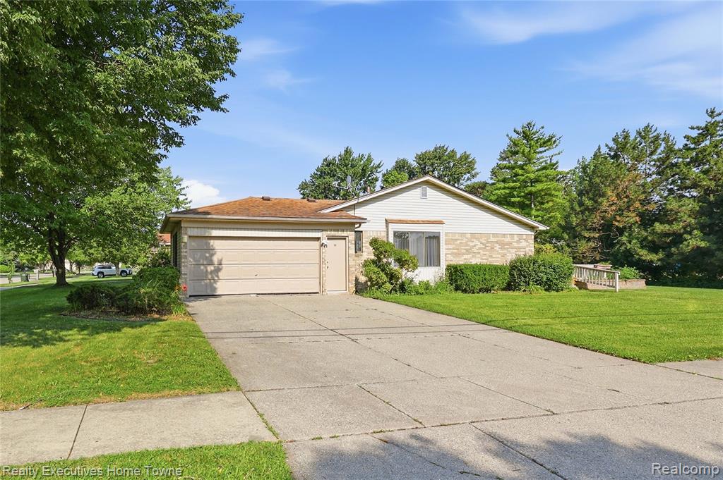 5281 Shruboak Drive, Sterling Heights, MI 48310 — Photo 39