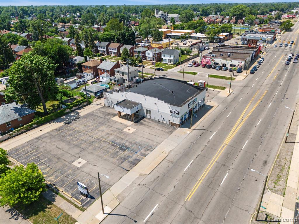 13403 W 7 Mile Road, Detroit, MI 48235 — Photo 12