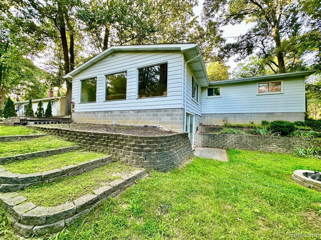 41769 FRET Road, Belleville, MI 48111 — Photo 9