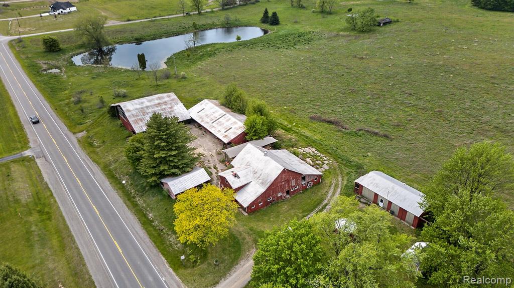 8103 Baldwin Road, Goodrich Vlg, MI — Photo 2