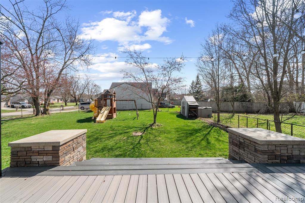 43685 Yorktown Street, Canton, MI 48188 — Photo 44