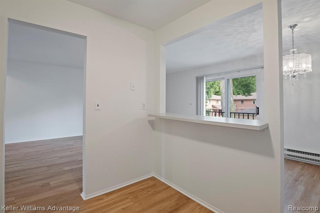 7510 Woodview Street, 4, Westland, MI — Photo 12