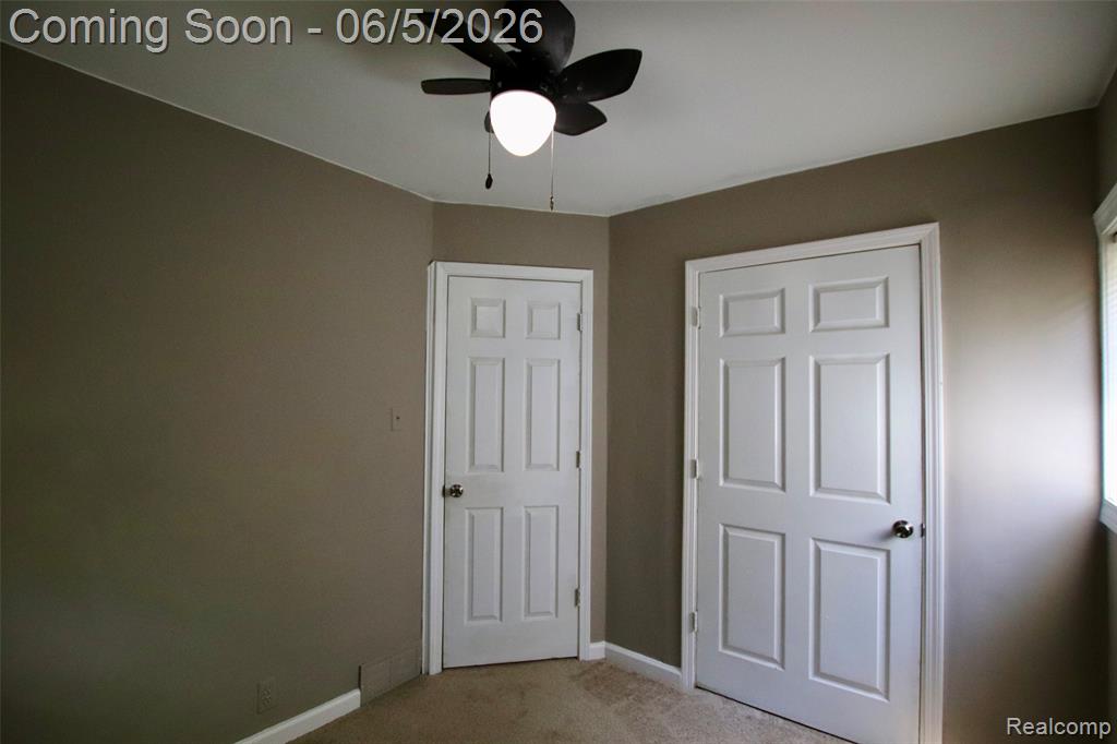 7044 Desmond Road, Waterford, MI 48329 — Photo 25