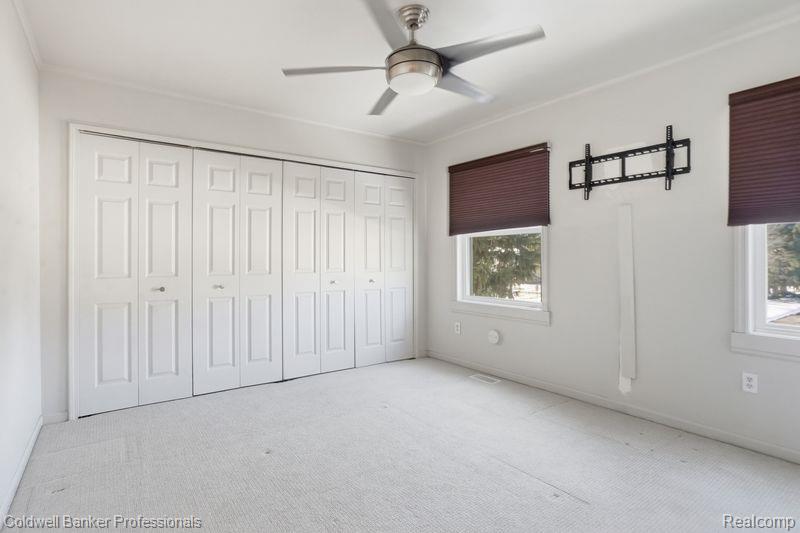 900 Little Hill Court, Rochester Hills, MI 48307 — Photo 14