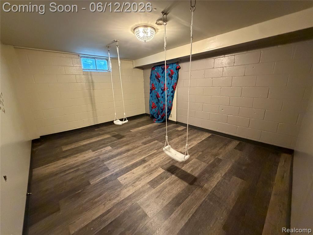 4230 CUSTER Avenue, Flint, MI 48507 — Photo 20