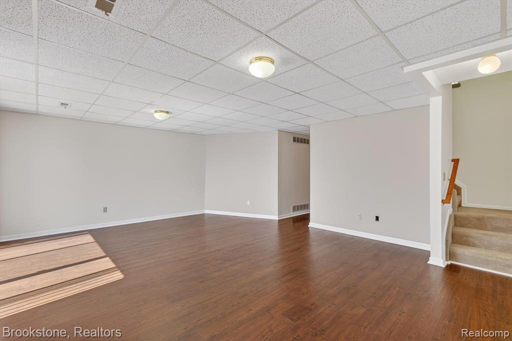 62401 Raleigh Court, 4, South Lyon, MI 48178 — Photo 17