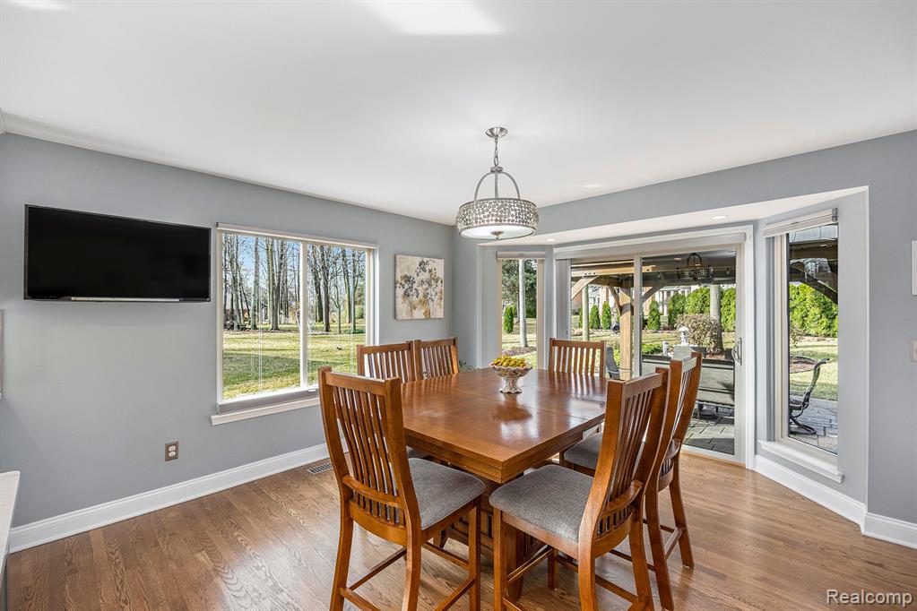 6634 SAINT ANDREWS Drive, Shelby Twp, MI 48316 — Photo 10