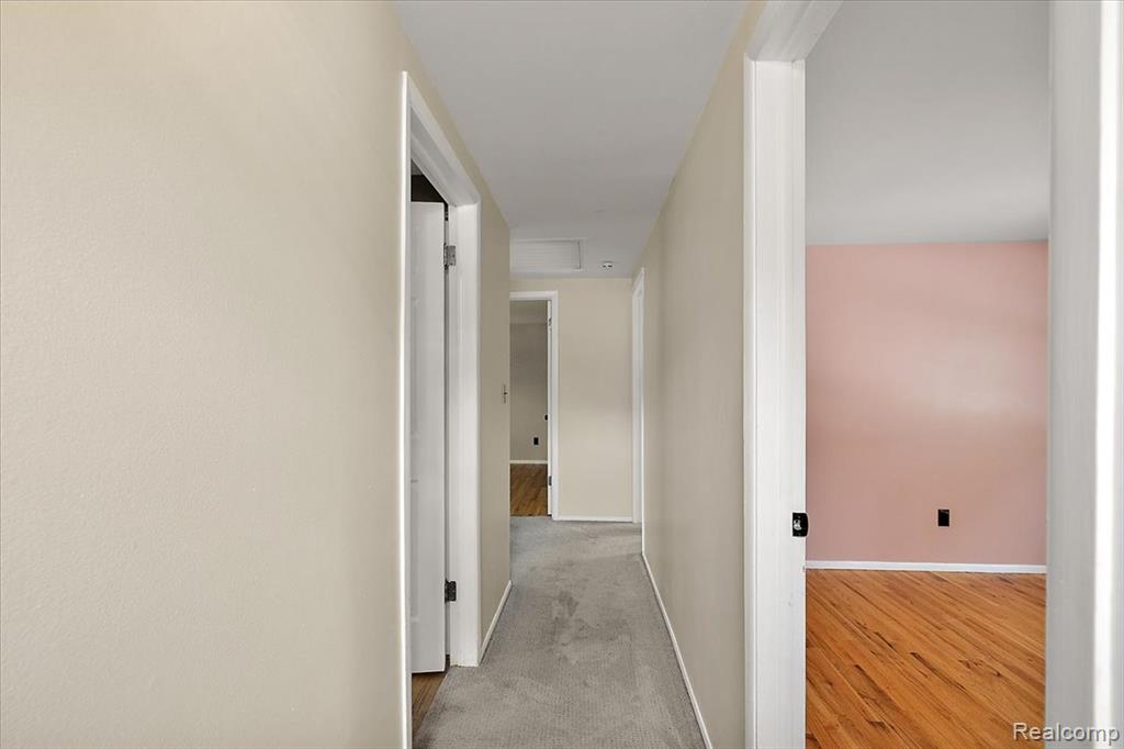 754 W Baker Avenue, Commerce Twp, MI — Photo 14
