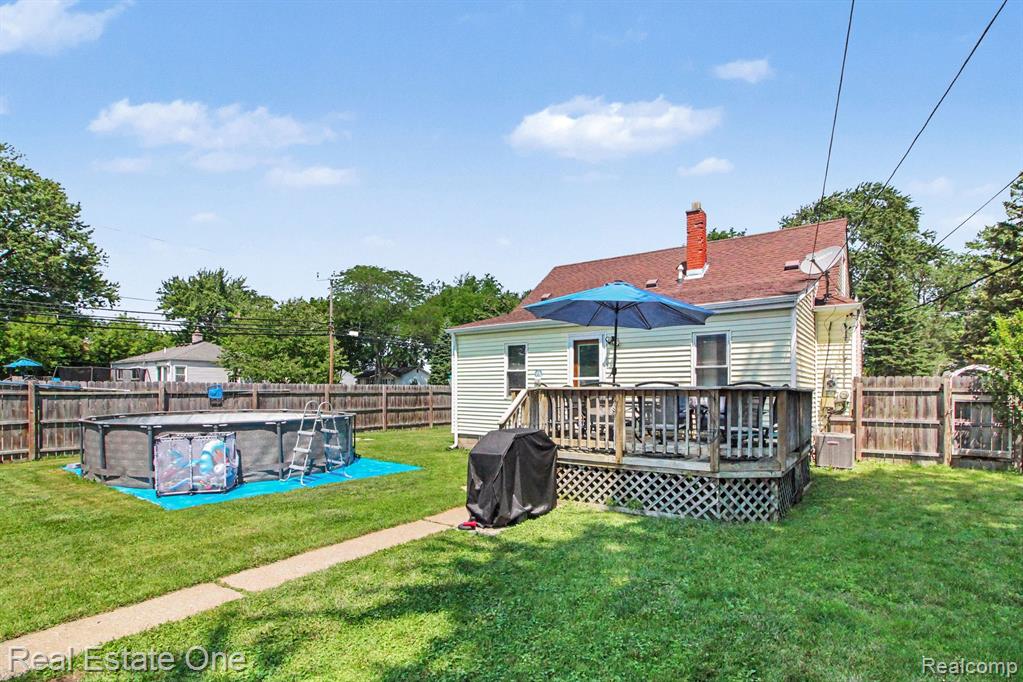 33065 John Hauk Street, Garden City, MI — Photo 17