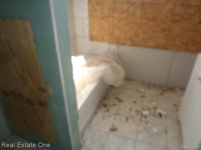 5468 Holcomb Street, Detroit, MI 48213 — Photo 17